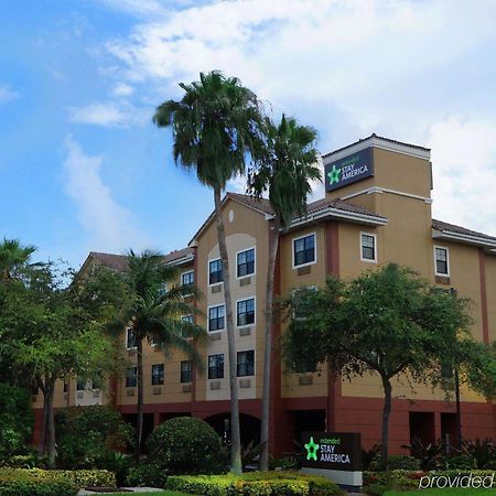 Extended Stay America Premier Suites - Fort Lauderdale - Convention Center - Cruise Port Екстер'єр фото